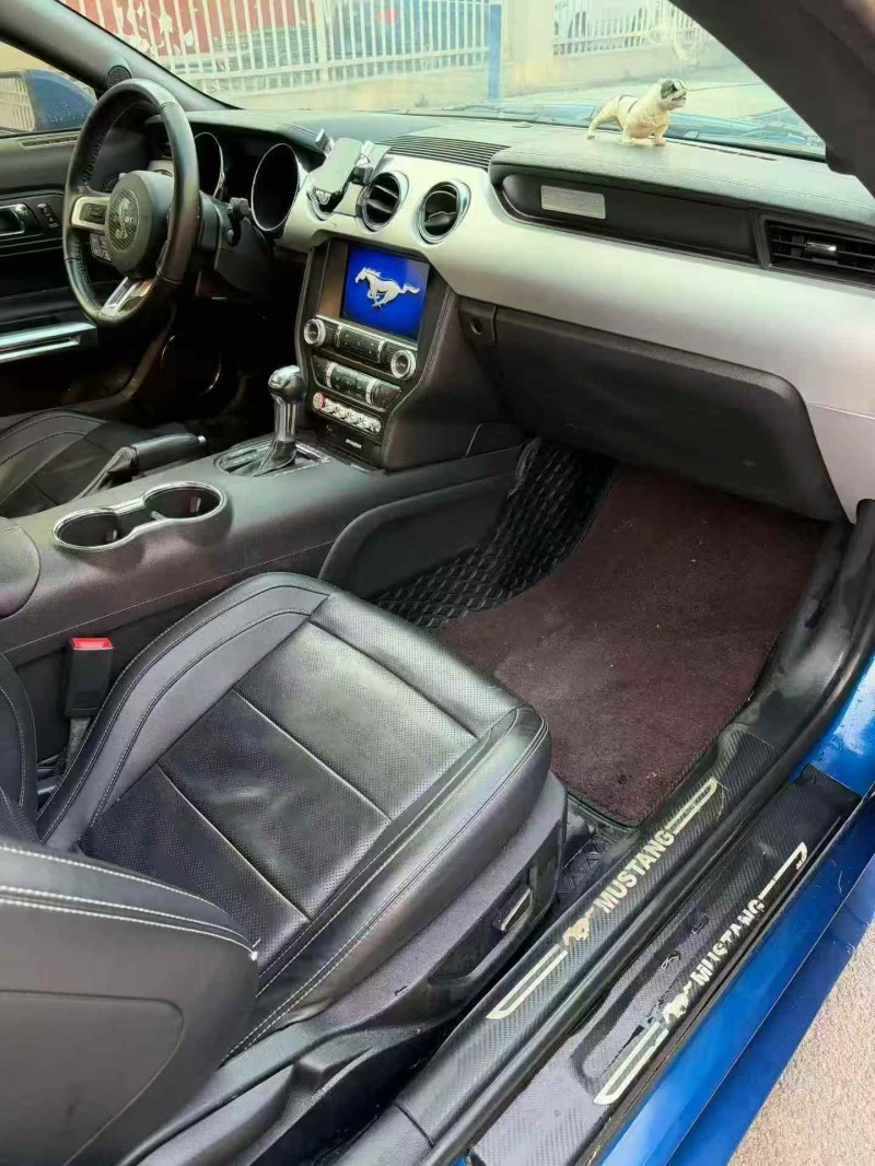 常州20年福特野马6