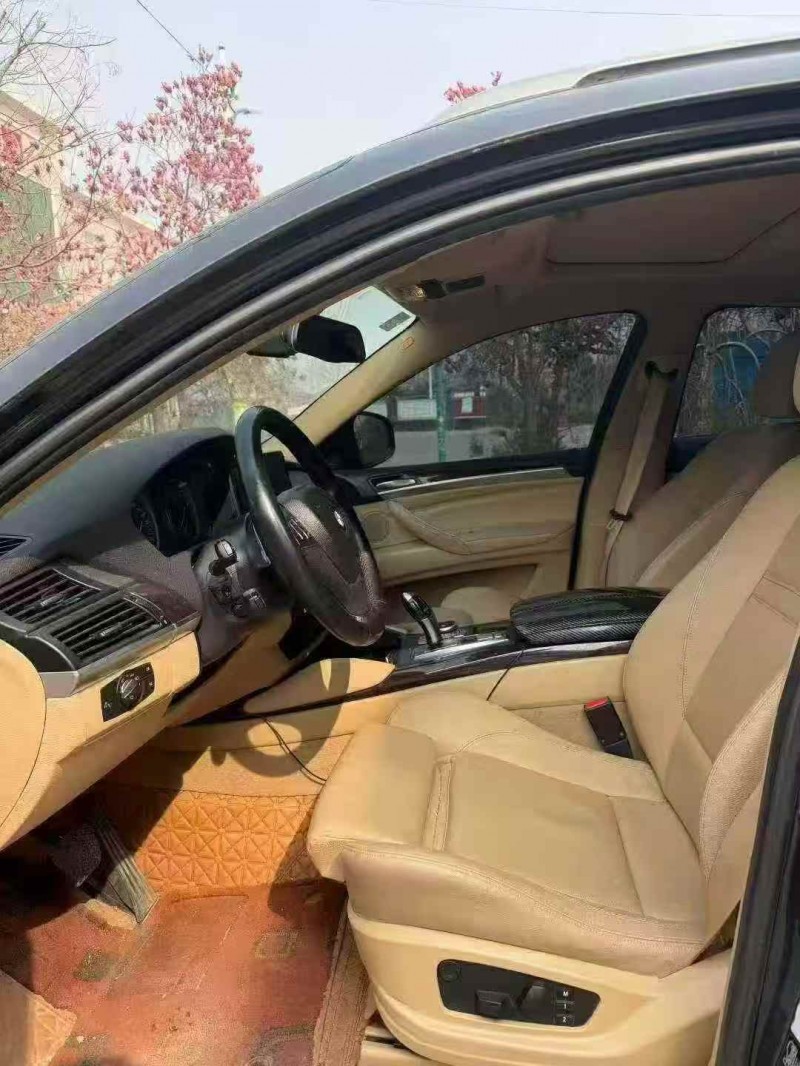 东营13年宝马X66