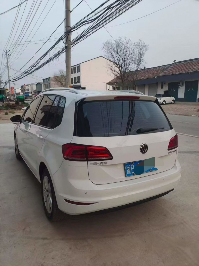 邯郸17年大众高尔夫·嘉旅5