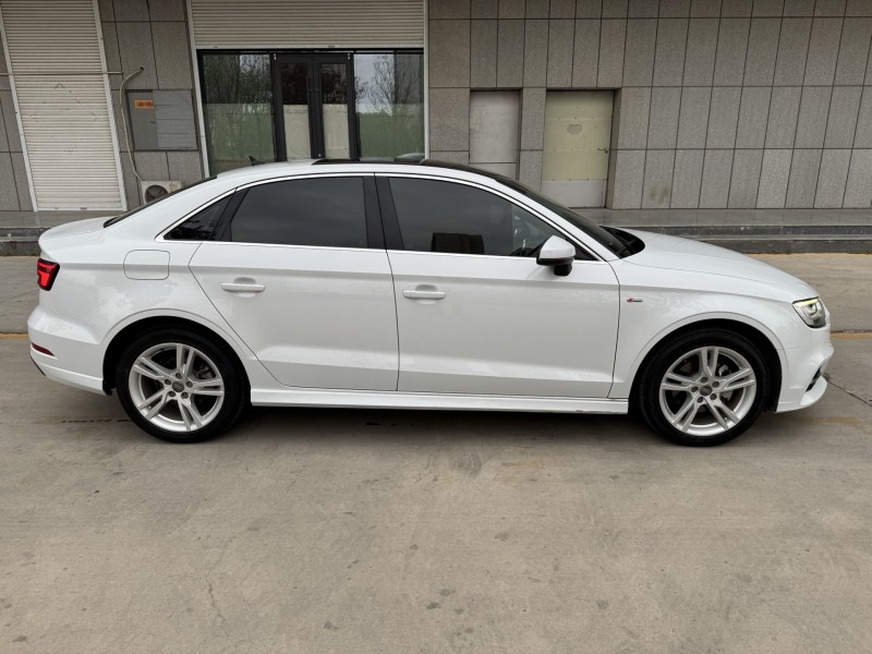 济宁20年奥迪A34