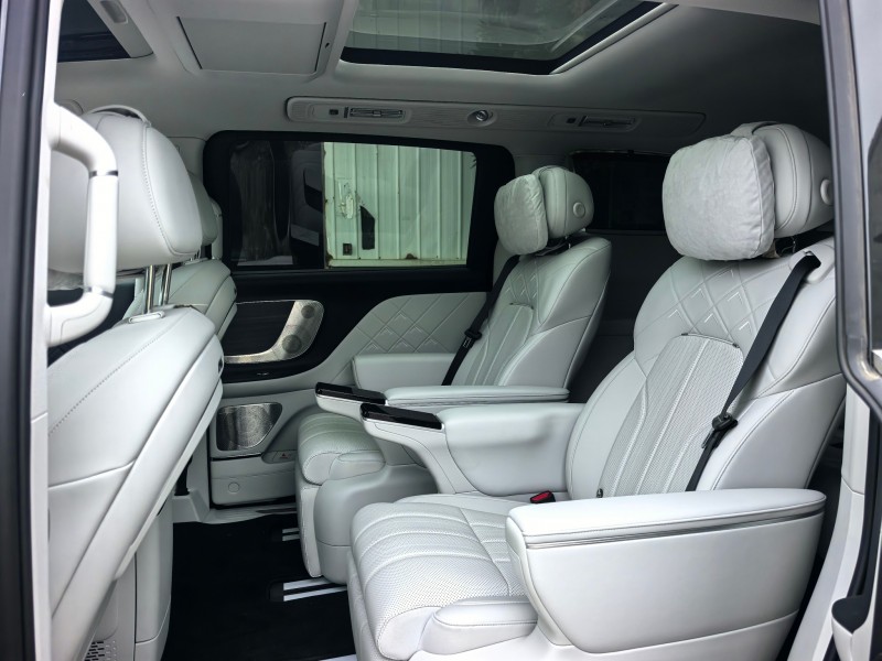 苏州26年岚图汽车梦想家5