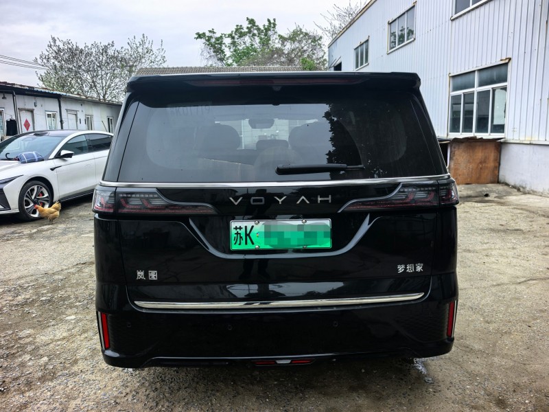 苏州26年岚图汽车梦想家9