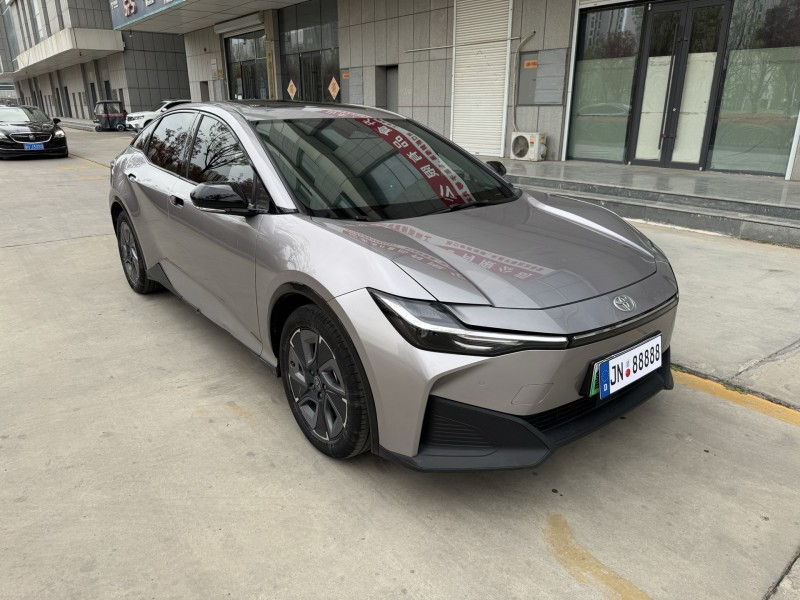 济宁25年丰田BZ3Pro2