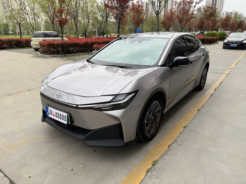 济宁25年丰田BZ3Pro3