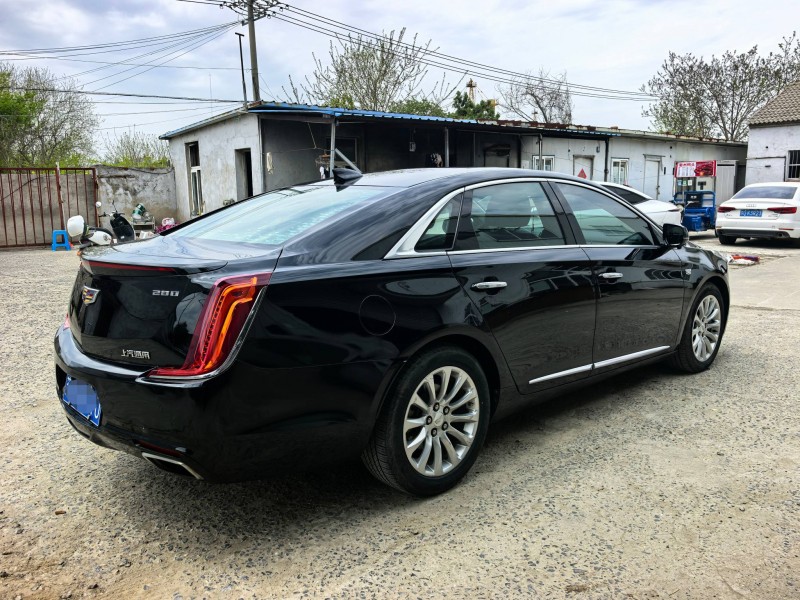 苏州19年凯迪拉克XTS7