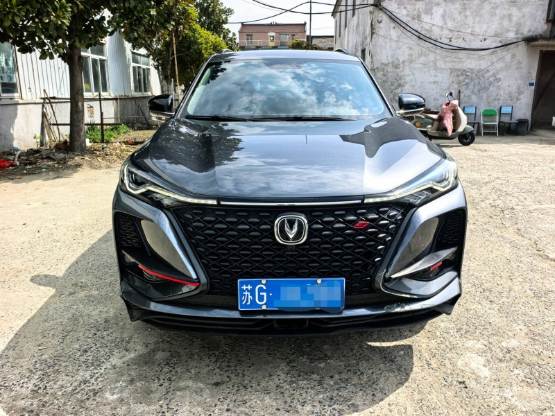 苏州20年长安汽车CS751