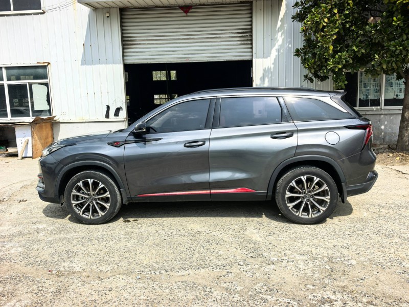 苏州20年长安汽车CS758