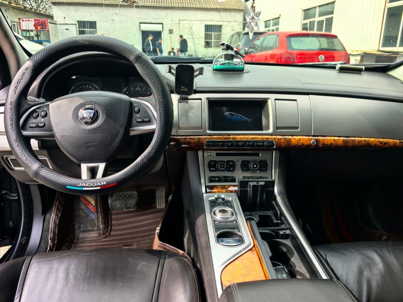 苏州14年捷豹XF5