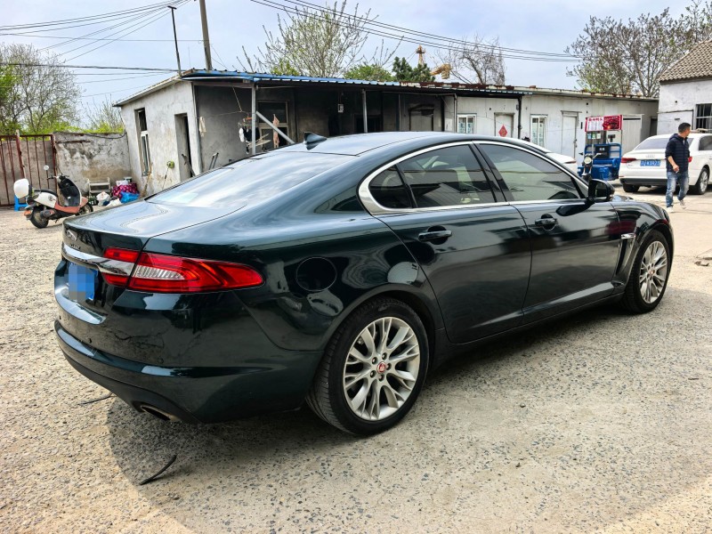 苏州14年捷豹XF8