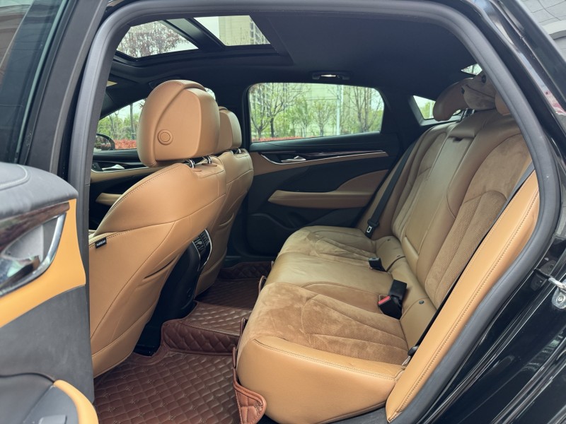 济宁17年别克君越7