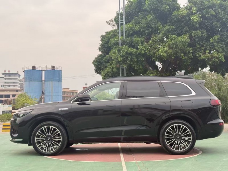 广州24年华为智选问界3