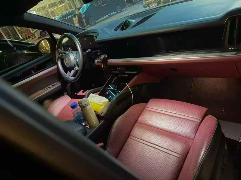 广州24年保时捷卡宴5