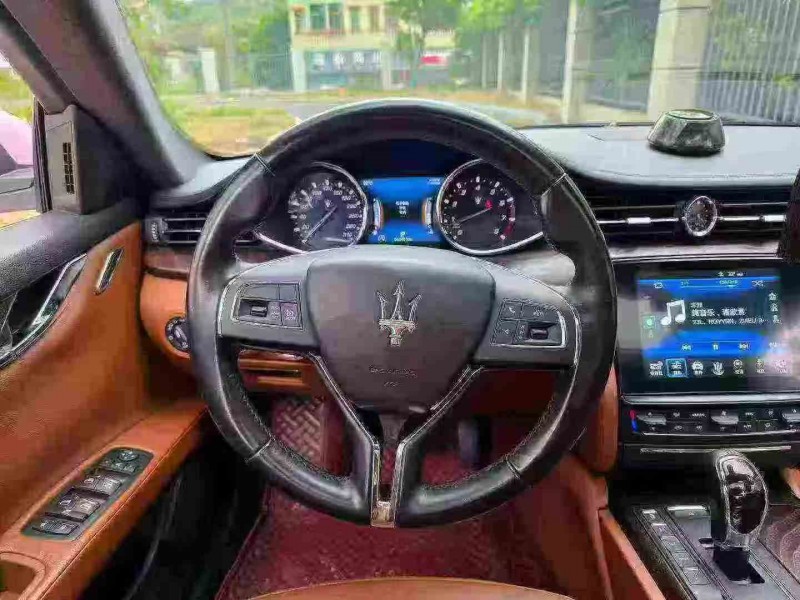 湛江21年玛莎拉蒂总裁5