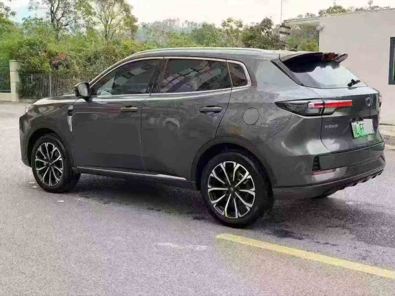 汕头25年长安汽车启源6