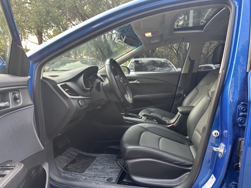 东莞18年雪佛兰科沃兹6