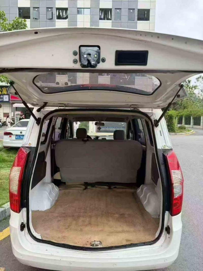 珠海17年五菱汽车宏光6