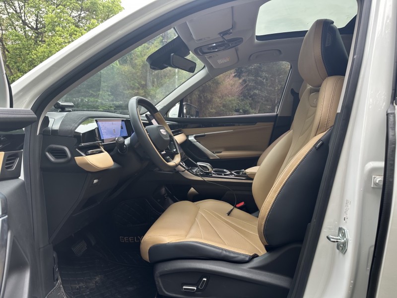 东莞23年吉利博越4