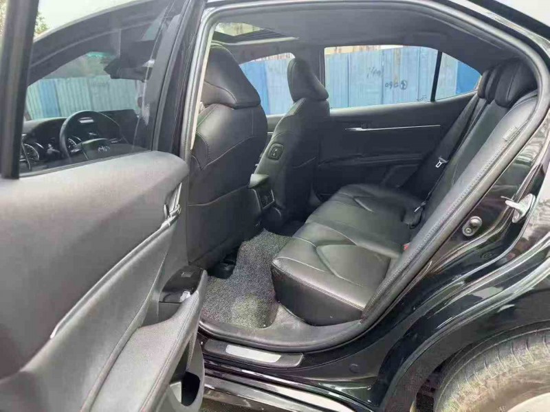 泉州23年丰田凯美瑞4