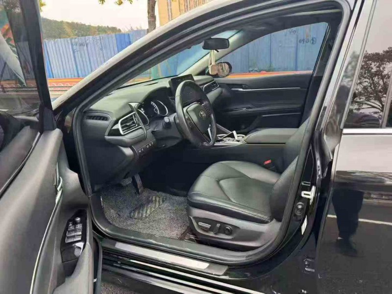 泉州23年丰田凯美瑞5