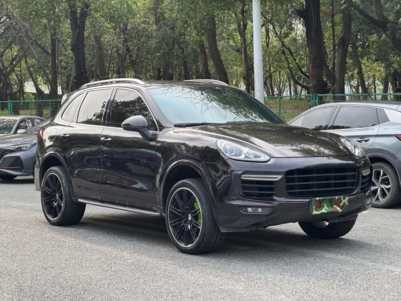 东莞18年保时捷卡宴2