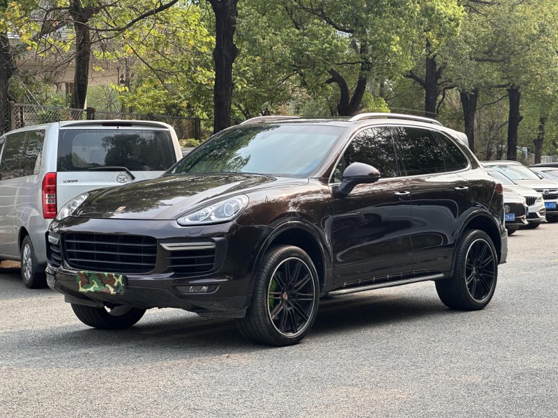 东莞18年保时捷卡宴3