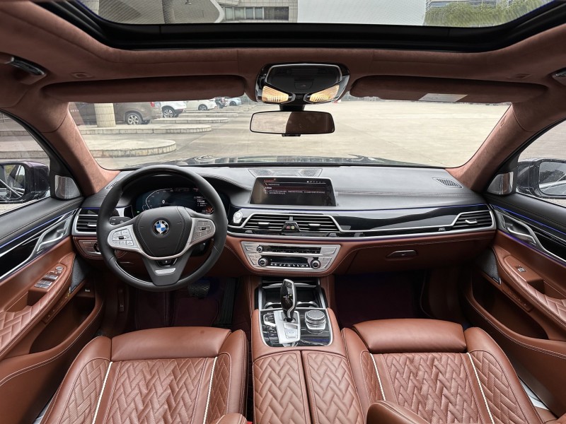 东莞21年宝马7系4