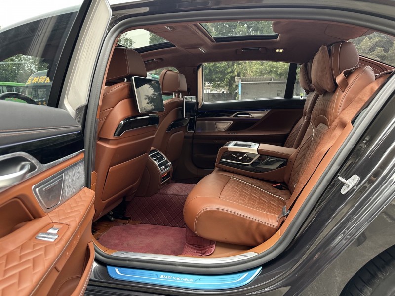 东莞21年宝马7系5