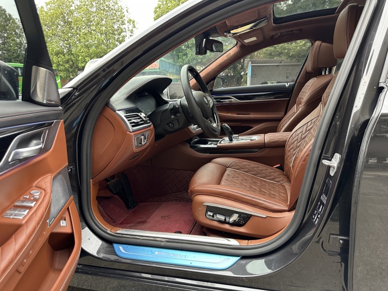 东莞21年宝马7系6