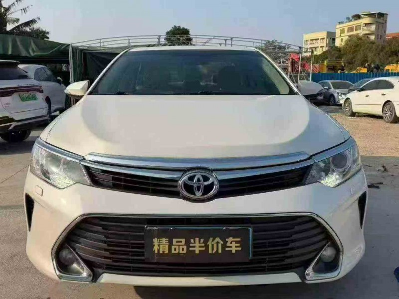 汕头16年丰田凯美瑞1