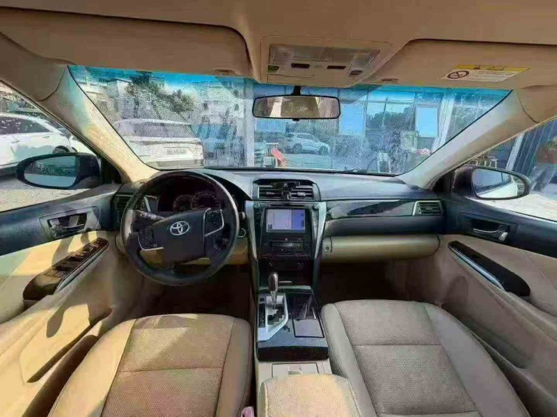 汕头16年丰田凯美瑞4