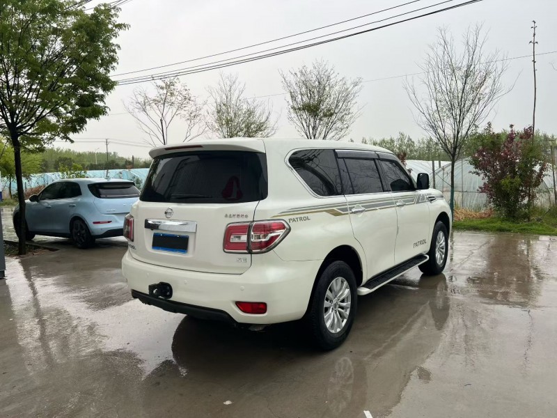 徐州18年日产途乐4