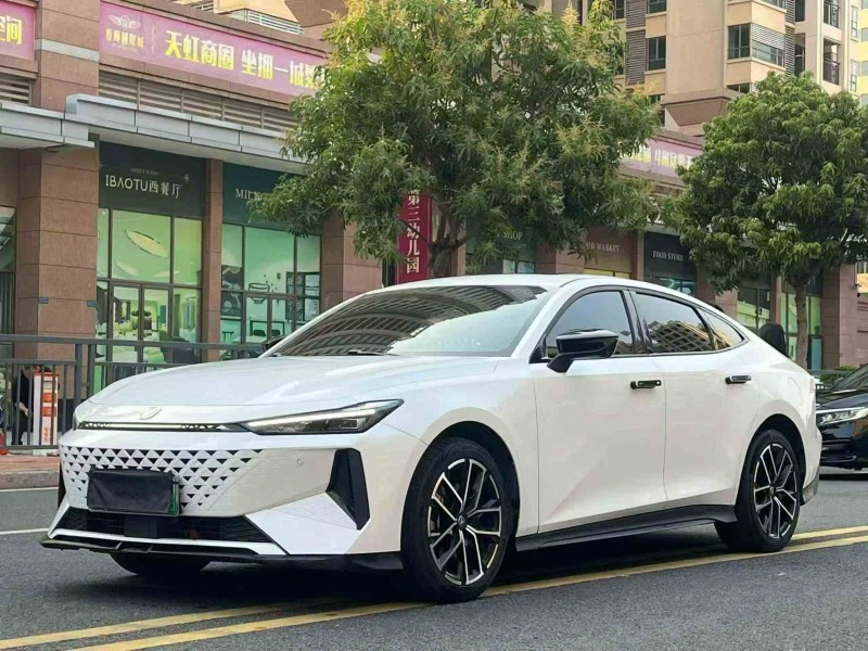 深圳24年长安汽车UNI2