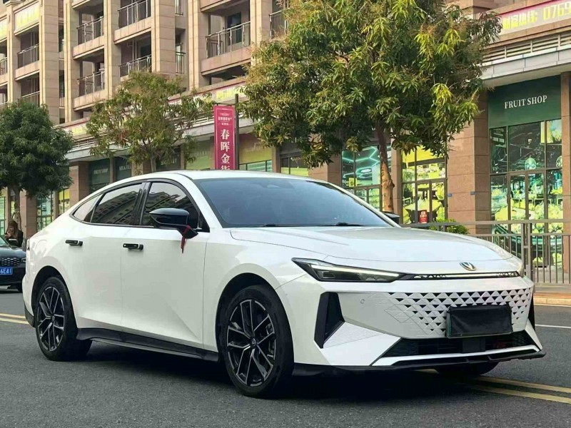 深圳24年长安汽车UNI3