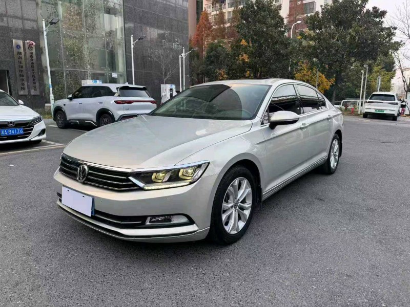 长沙19年大众迈腾2