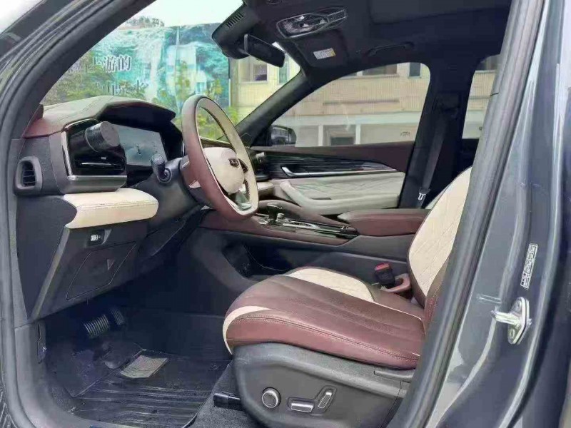 湛江25年吉利星越4