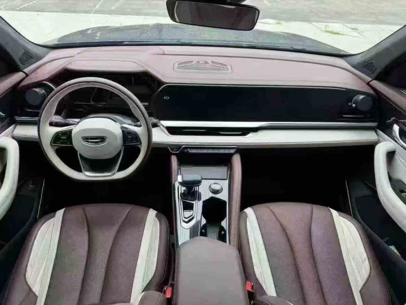 湛江25年吉利星越5