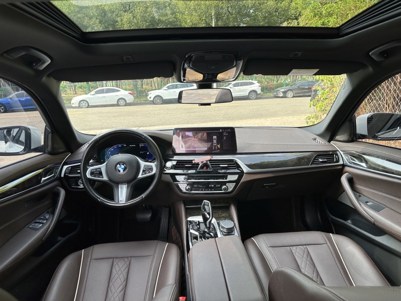 东莞21年宝马5系4