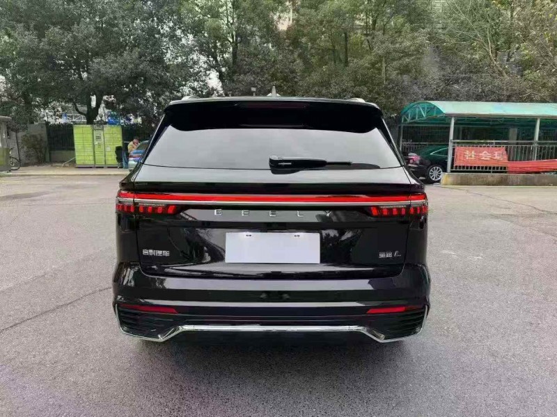 长沙25年吉利星越5