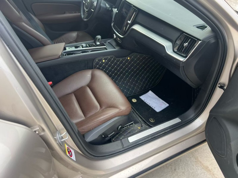 徐州23年沃尔沃S60L5