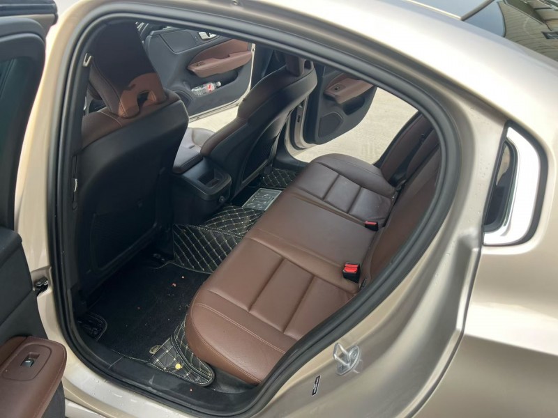 徐州23年沃尔沃S60L7