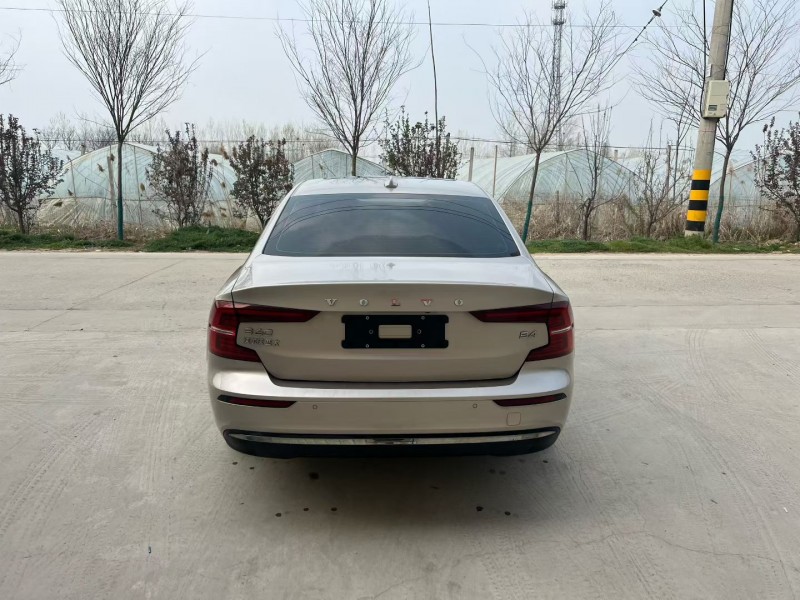 徐州23年沃尔沃S60L9