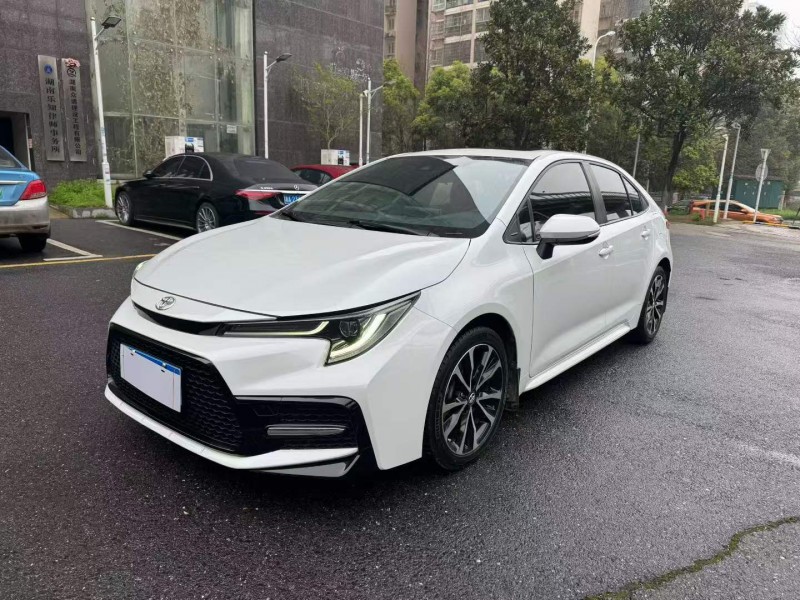 长沙21年丰田雷凌2