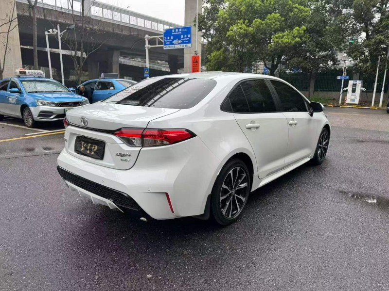 长沙21年丰田雷凌4