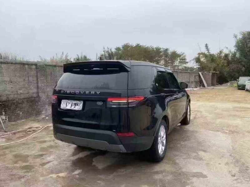 深圳18年路虎发现8