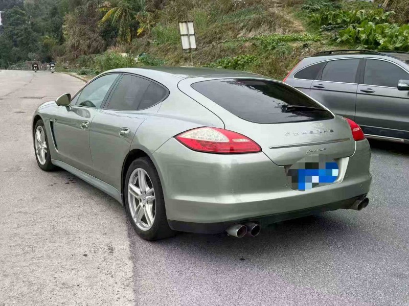 厦门13年保时捷帕拉梅拉7