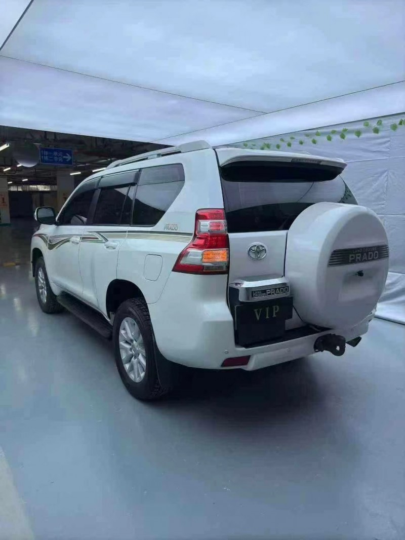 惠州17年丰田普拉多7