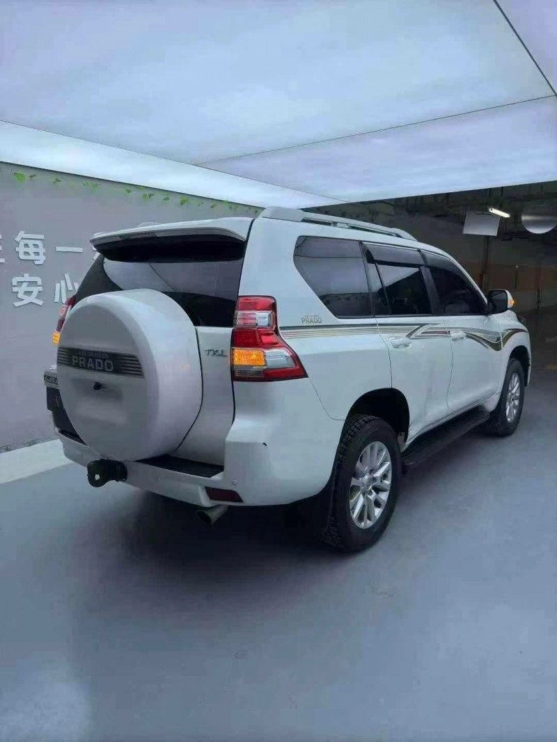 惠州17年丰田普拉多9