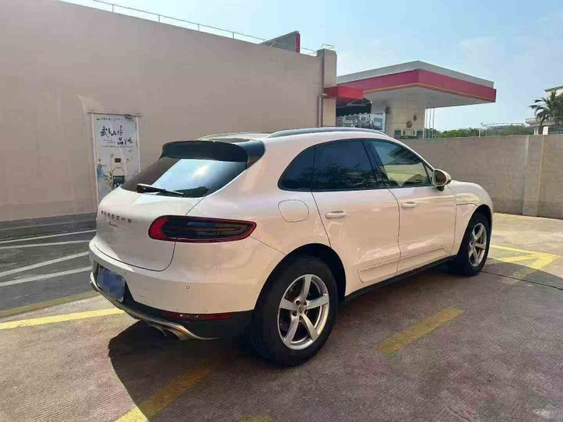 泉州17年保时捷Macan7