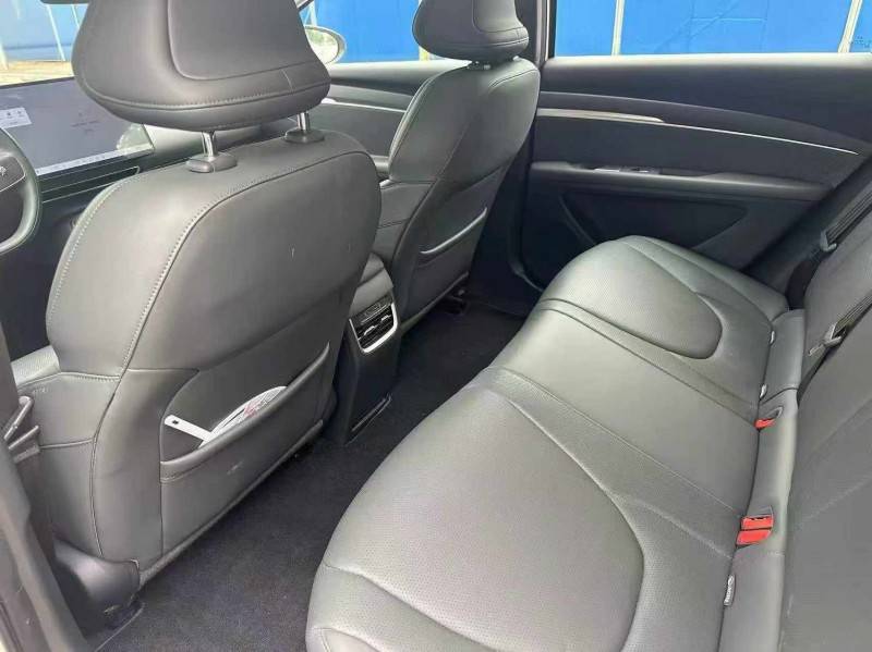 南宁25年小鹏汽车m036