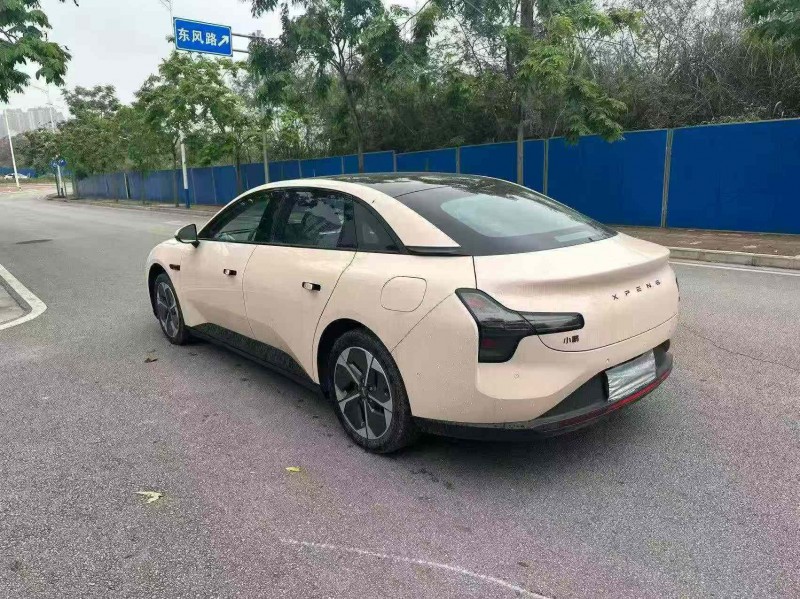 南宁25年小鹏汽车m038